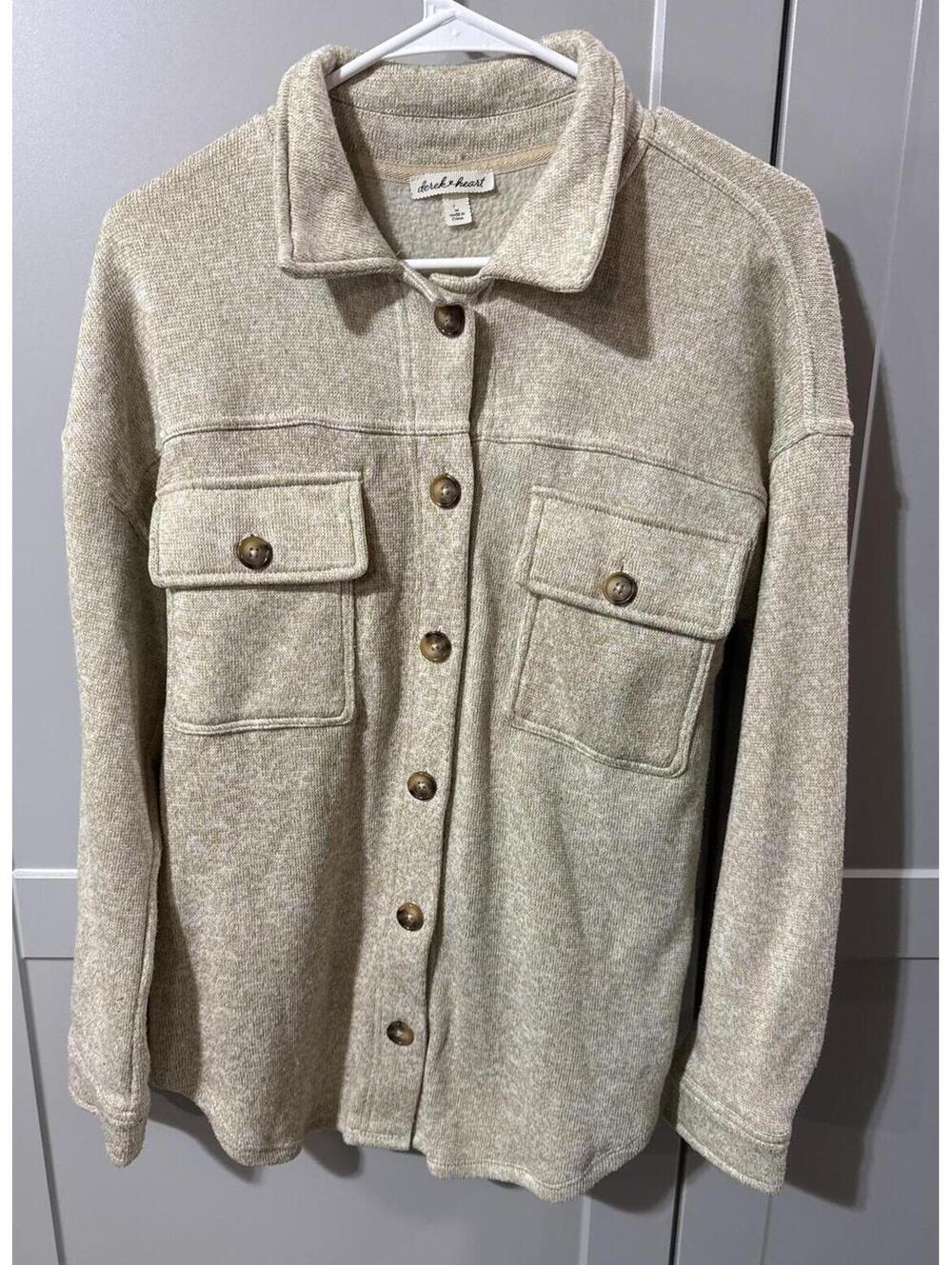 Cozy Derek Heart Beige Button-Up Shirt Jacket - Size M